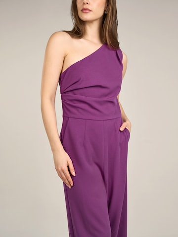 APART Jumpsuit in Purple