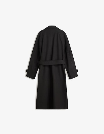 Bershka Płaszcz przejściowy w kolorze czarny