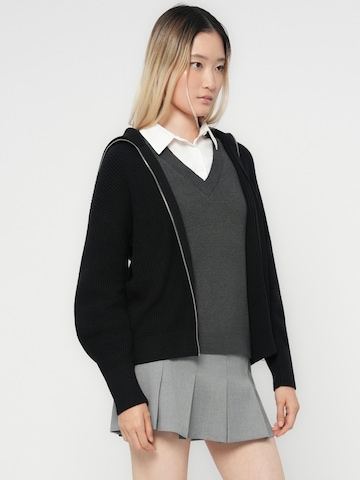 JJXX Knit cardigan 'JXADELINE' in Black