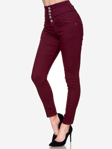 Elara Skinny Jeans in Red
