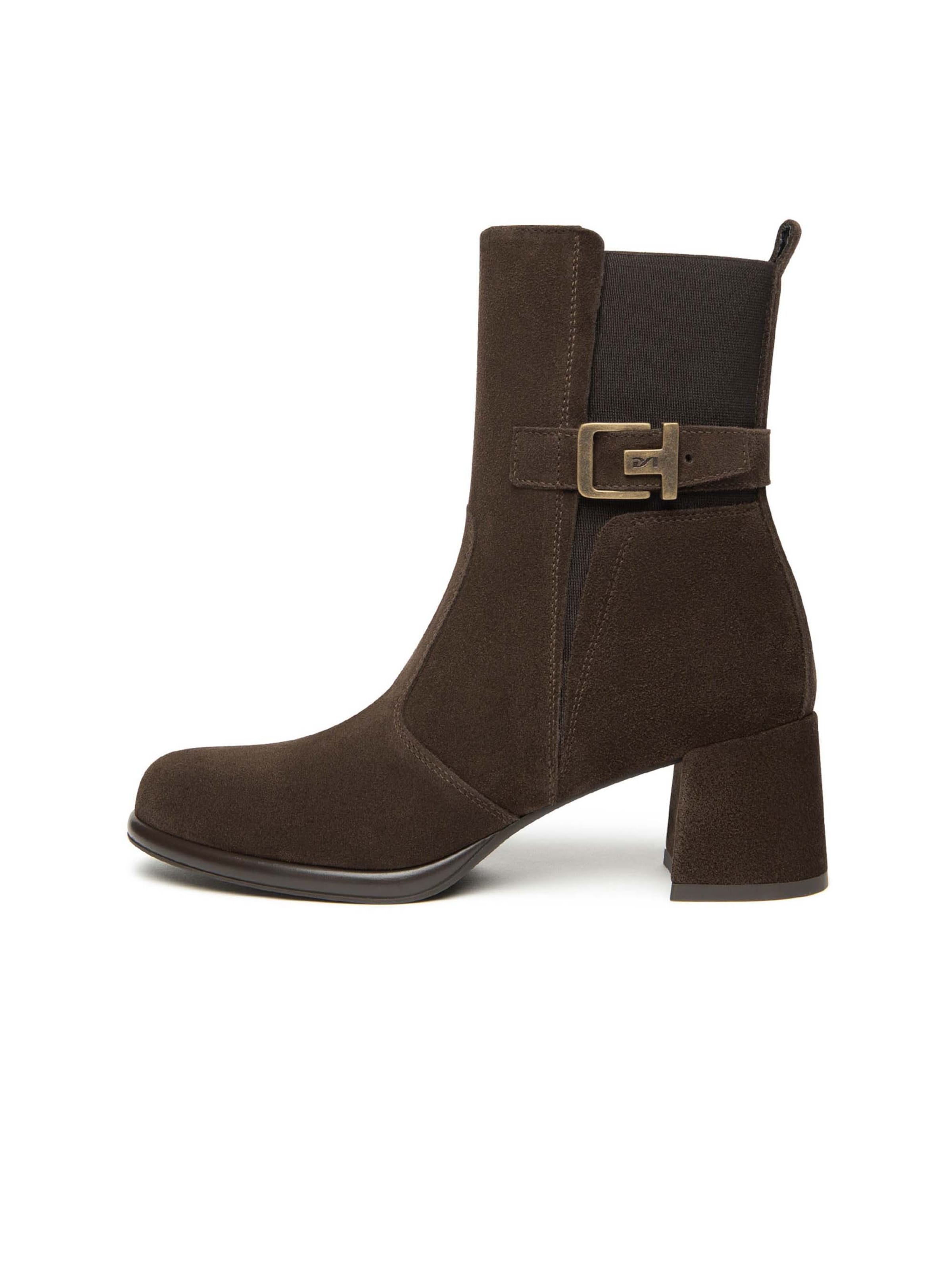 Bottes 'Arold' Nero Giardini en marron : devant