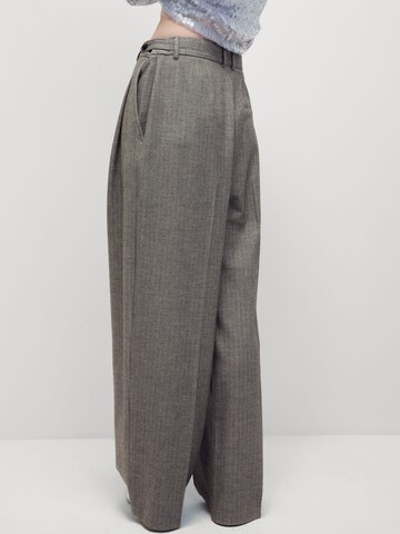 Marks & Spencer Loosefit Bandplooibroek in Beige