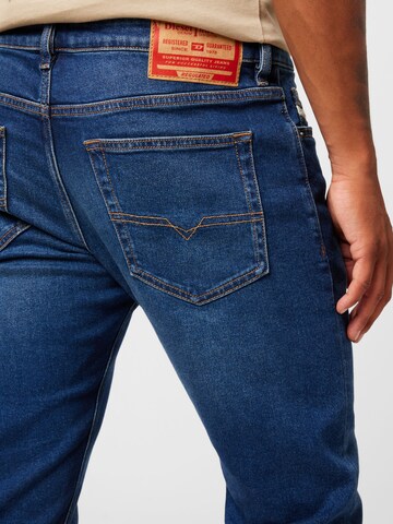 Slimfit Jeans 'LUSTER' di DIESEL in blu