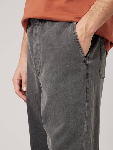 Deeluxe Loosefit Broek in Grijs