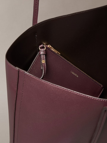 Calvin Klein Shopper i rød