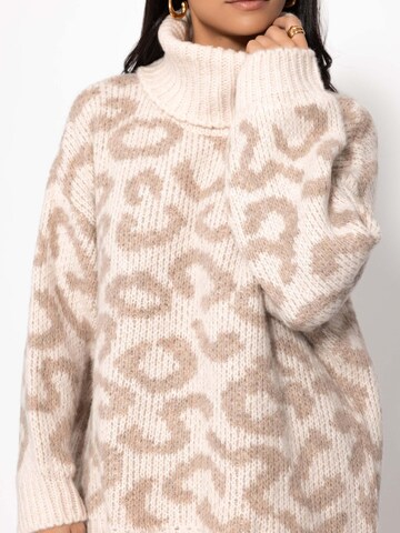 SASSYCLASSY Pullover‌‌‌‌ in Beige
