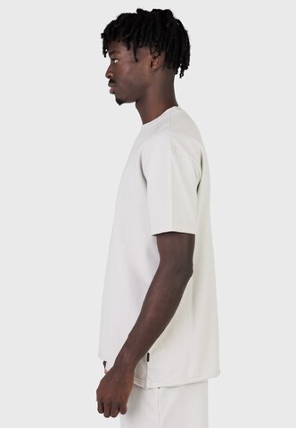 T-Shirt 'Leonardo diKaputtio' Kleinigkeit en blanc