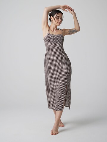 A LOT LESS Summer Dress 'Eliane' in Brown: front