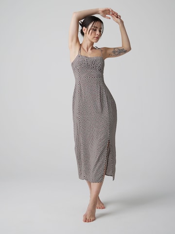 A LOT LESS Summer Dress 'Eliane' in Brown: front
