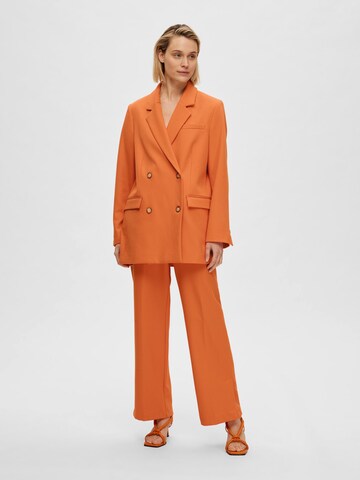 Selected Femme Curve Blejzer 'Nella' - Oranžová
