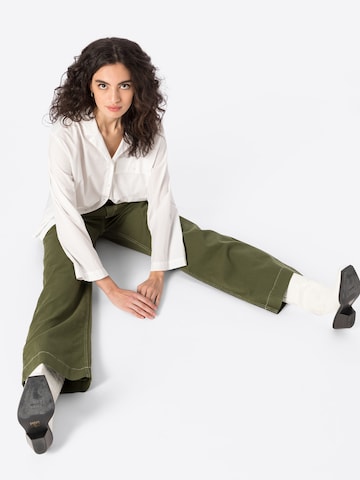 Wide Leg Pantalon Warehouse en vert