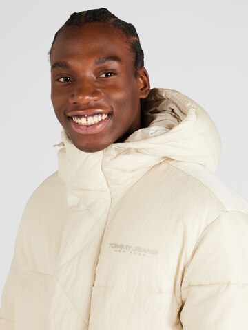 Tommy Jeans Vinterjacka i beige