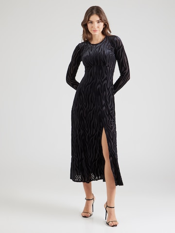 Closet London Evening Dress in Black: front