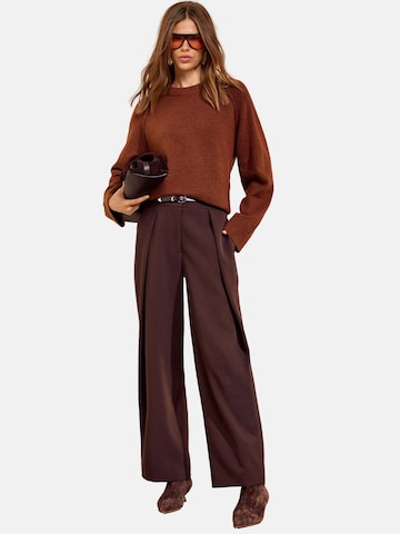 Pull-over Friends Like These en marron : devant