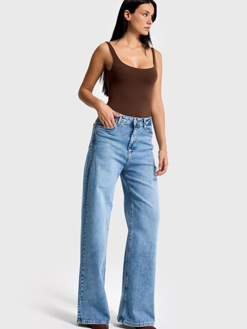 IT'S BASIC Wide leg Jeans 'WIDE HIGH RISE JEANS' in Blauw