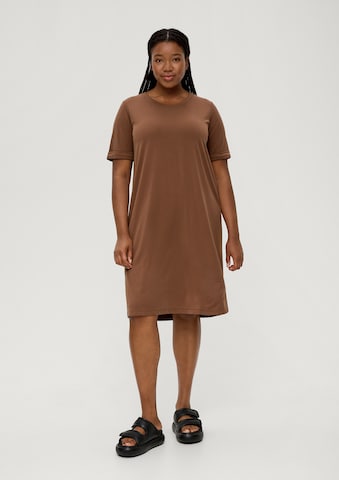 TRIANGLE Dress in Brown