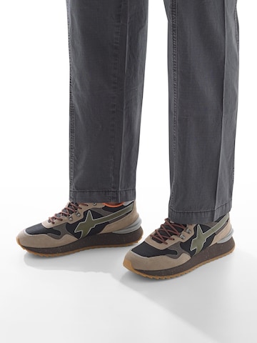 W6YZ Sneakers laag 'YAK-M.' in Zwart
