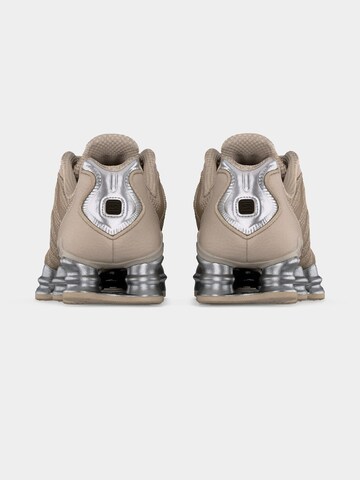 Nike Sportswear Низкие кроссовки 'Shox' в Бежевый