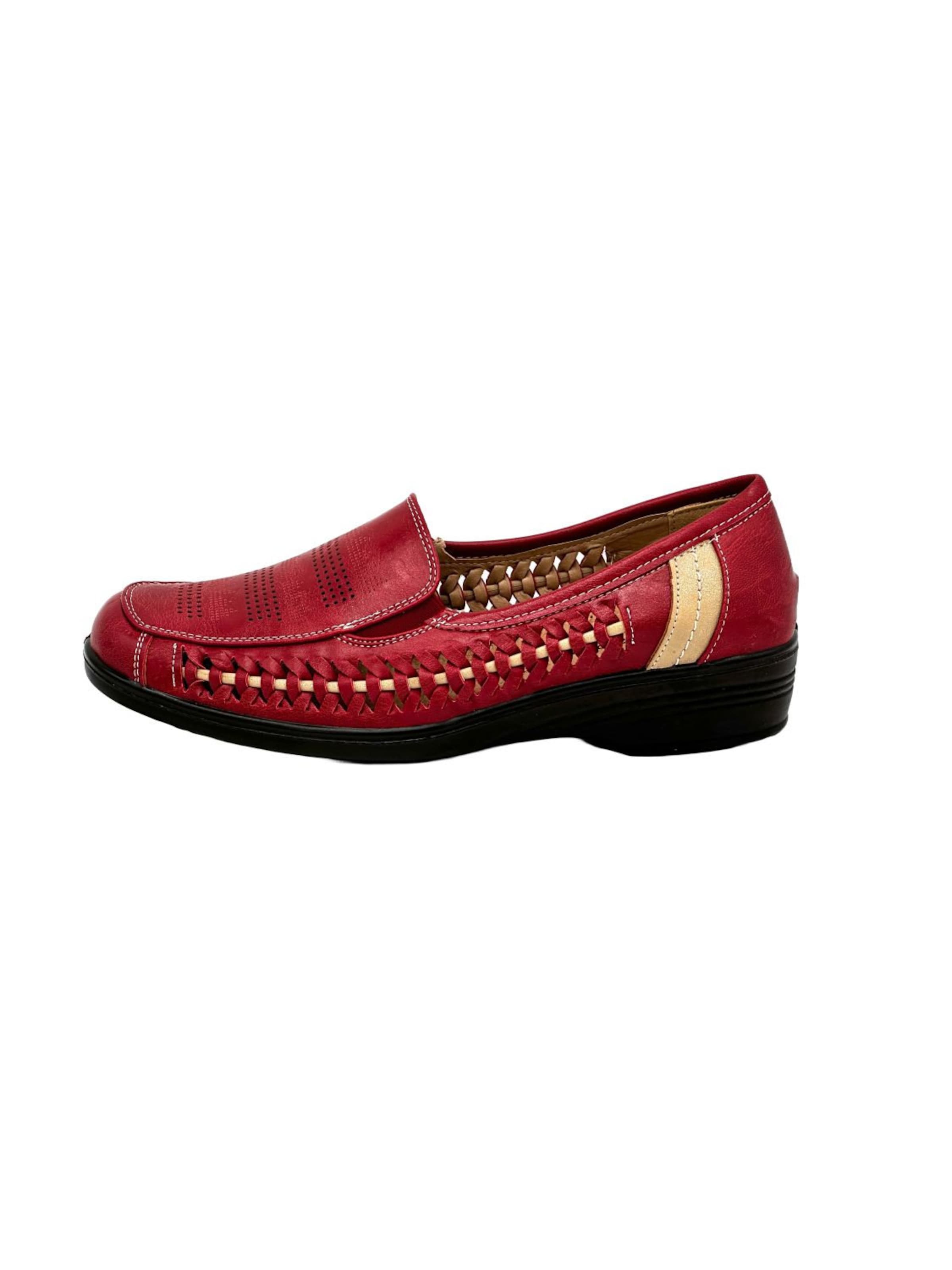 Nowaland Classic Flats in Red
