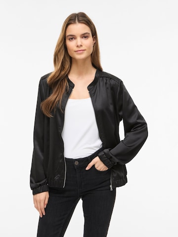 Veste mi-saison 'VIEllie' VILA en noir : devant
