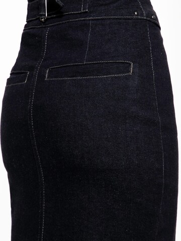 Queen Kerosin Skirt in Black