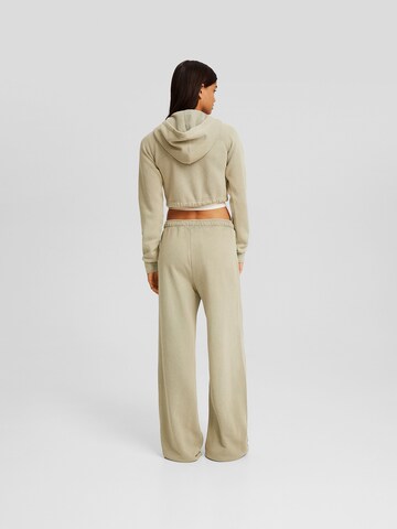 Bershka Wide Leg Hose in Grau