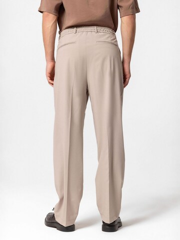 Antioch Regular Trousers with creases 'Mirko' in Grey
