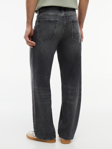 Tommy Jeans Loosefit Džíny 'JAIMIE' – modrá