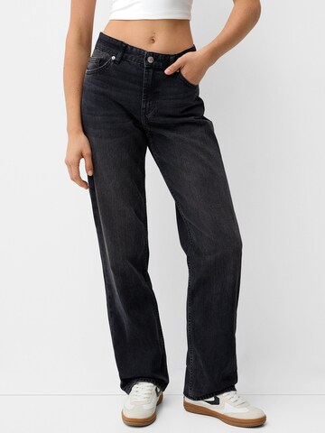 Regular Jean Bershka en noir : devant