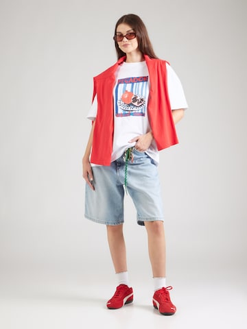 Pegador - Camisa 'MESTIA' em branco