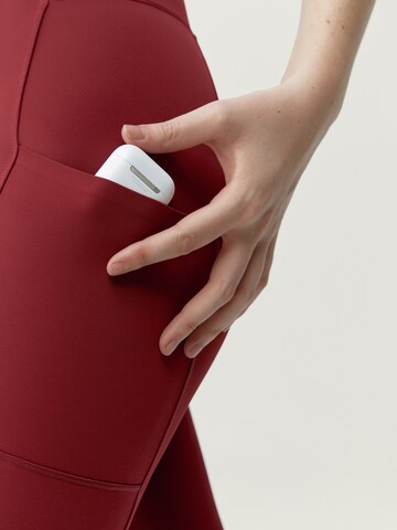 Skinny Pantalon de sport ' Denise ' Born Living Yoga en rouge