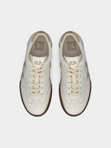 Baskets basses 'Volley' Veja en blanc