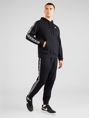 Trening 'CLUB FLEECE' de la Nike Sportswear pe negru: față