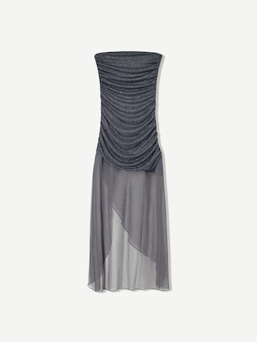 Bershka Sukienka w kolorze szary