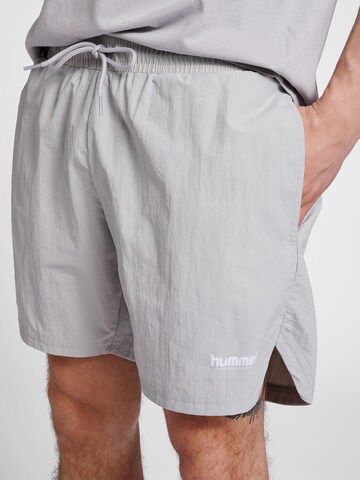 Hummel Regular Sporthose 'TRAVIS' in Grau