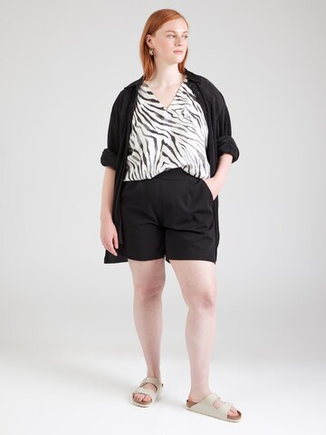 Camicia da donna 'VMCDORA' di Vero Moda Curve in bianco