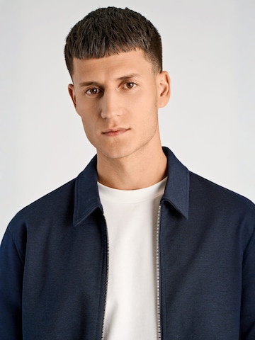 Junk de Luxe Between-season jacket in Blue