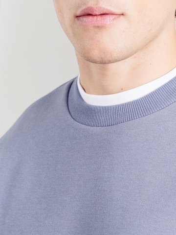 ABOUT YOU Sweatshirt 'Davin' in Blue