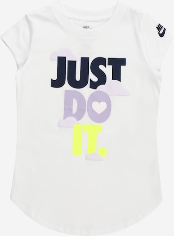 Nike Sportswear Тениска 'SWEET SWOOSH JDI' в бяло: отпред