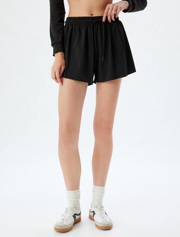 Koton Loosefit Broek in Zwart: voorkant