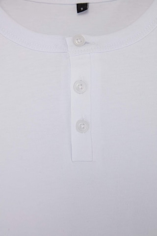 Trendyol - Camiseta en blanco