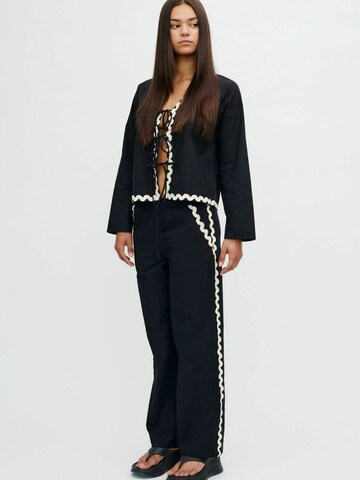 Résumé Normální Kalhoty ' FeliciaRS ' – černá