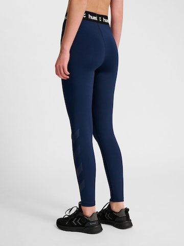 Hummel Slimfit Sportbroek in Blauw
