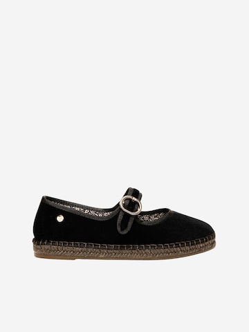Alhamas Ballet Flats with Strap 'Alpargata Terciopelo' in Black: front