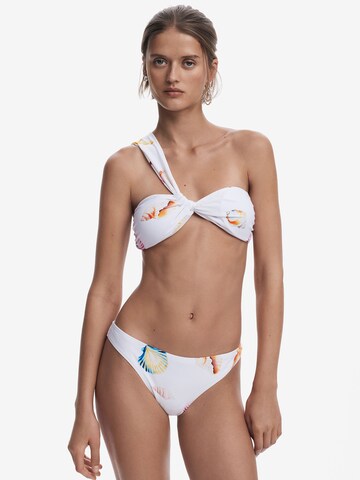 Desigual Bandeau Bikini top 'Seashell' in White: front