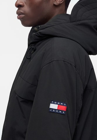 Parka di mezza stagione 'CITY READY' di Tommy Jeans in nero