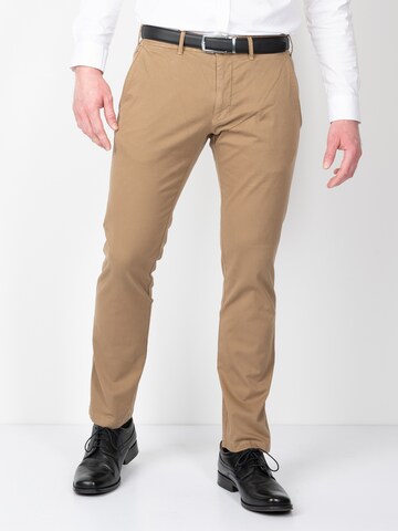 Sunwill Regular Chino Pants in Beige: front