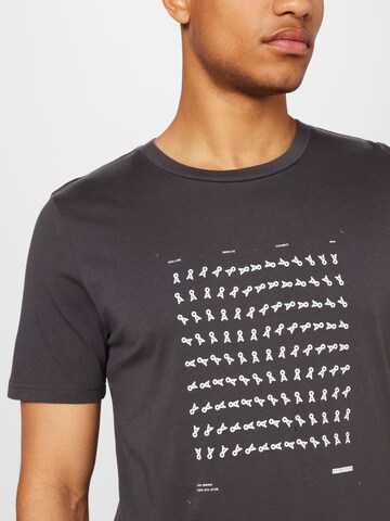 ARMEDANGELS T-Shirt'JAAMES MOVEMENT' (GOTS) in Grau