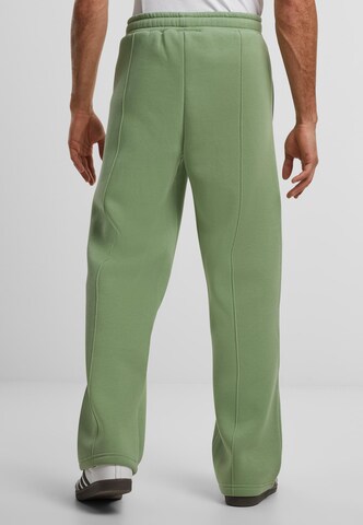 Loosefit Pantalon Prohibited en vert