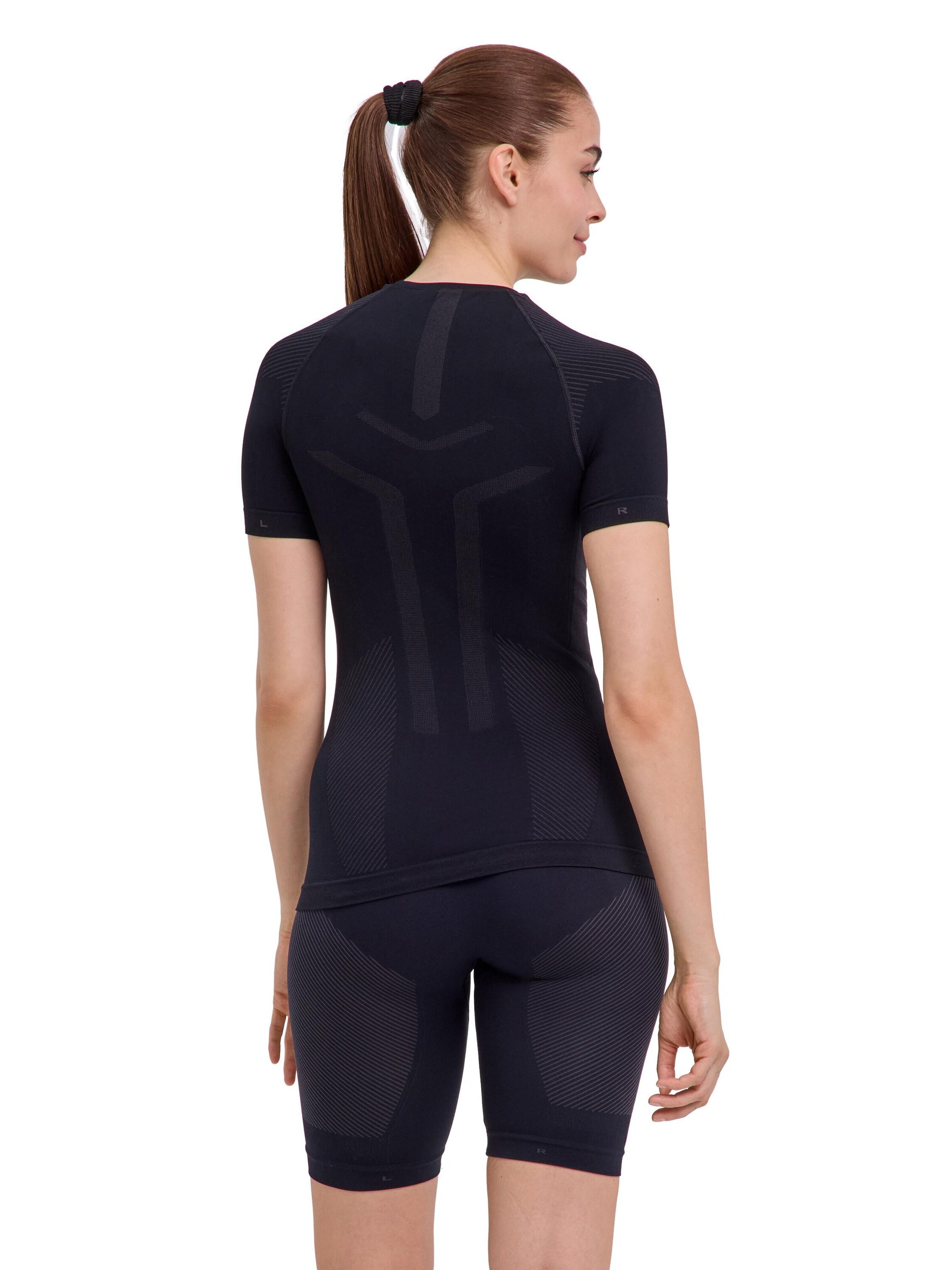 FALKE Base Layer in Black
